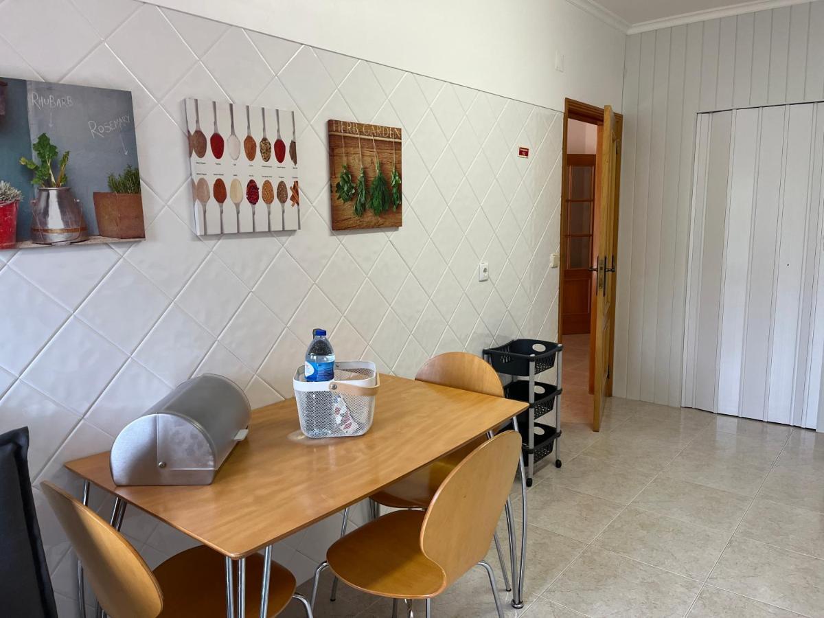 Apartamento Granny'S House By Trip2Portugal Carvoeira Exterior foto
