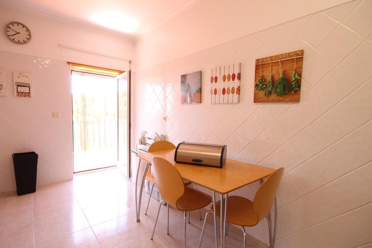 Apartamento Granny'S House By Trip2Portugal Carvoeira Exterior foto